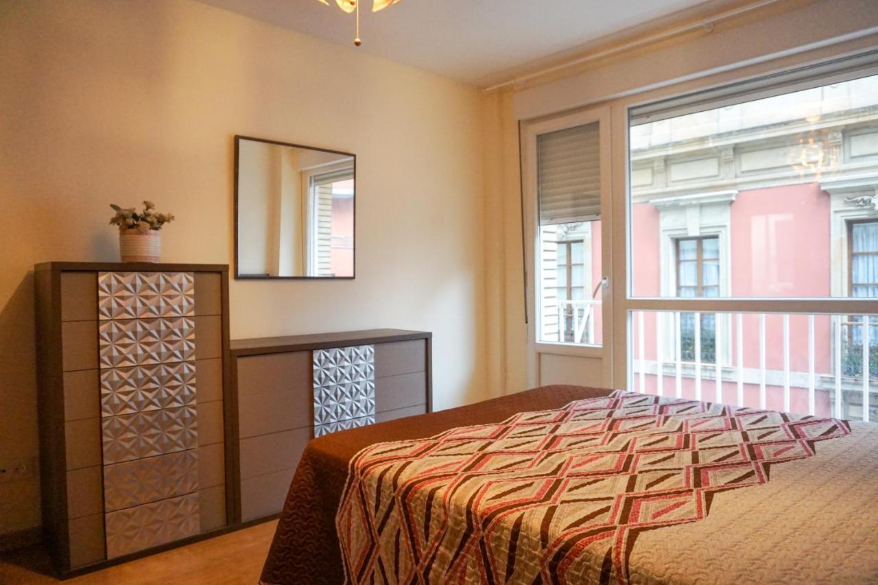 Apartamento Centrico Y Proximo A La Playa Apartment Gijon Ngoại thất bức ảnh